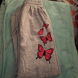 Gray sweet pants with butterfly’s